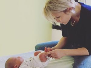 Consultation ostéopathie pour les bébés et enfants